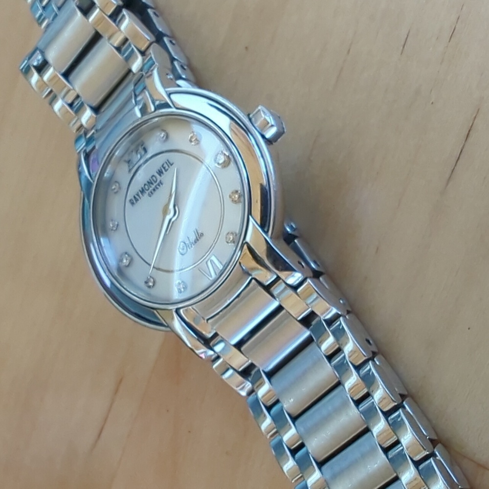 Vintage Ladies Raymond Weil Othello 2321 Watch Diamond & Mother of Pearl Dial - Picture 7 of 13